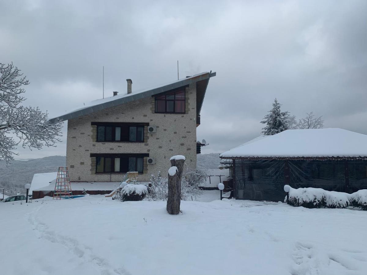 Daskalov Bungalows Chervena Lokva Exteriör bild