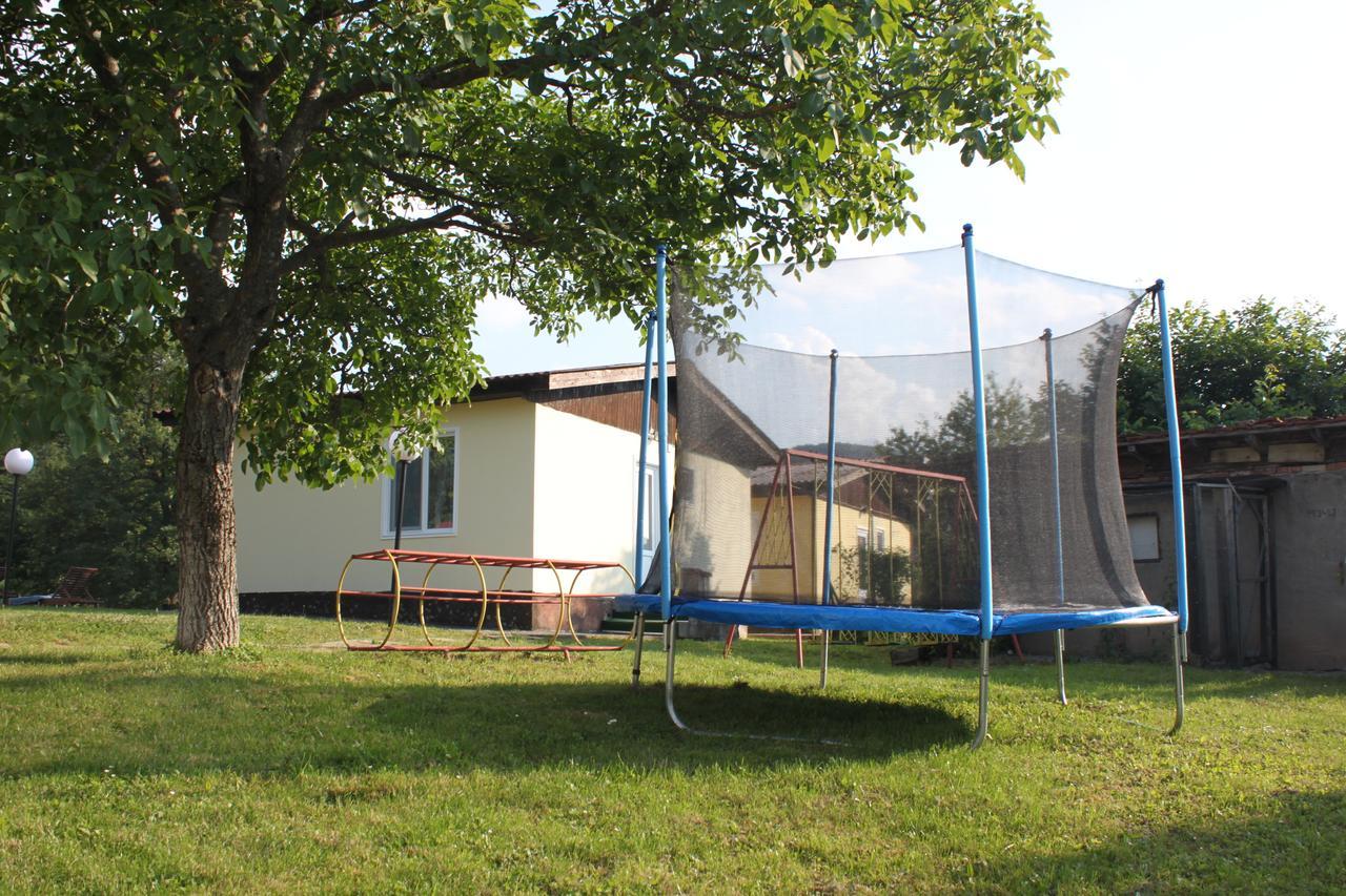 Daskalov Bungalows Chervena Lokva Exteriör bild