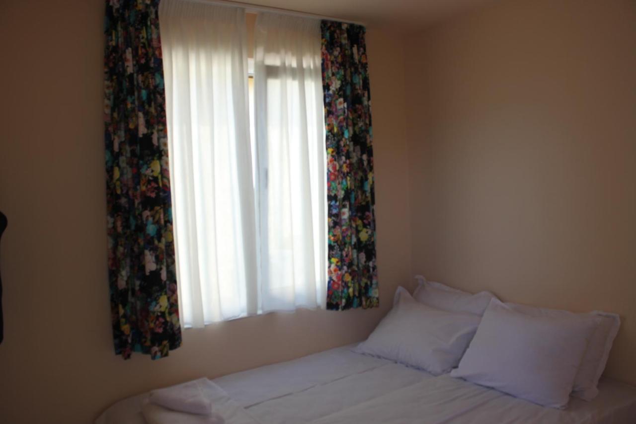 Daskalov Bungalows Chervena Lokva Exteriör bild