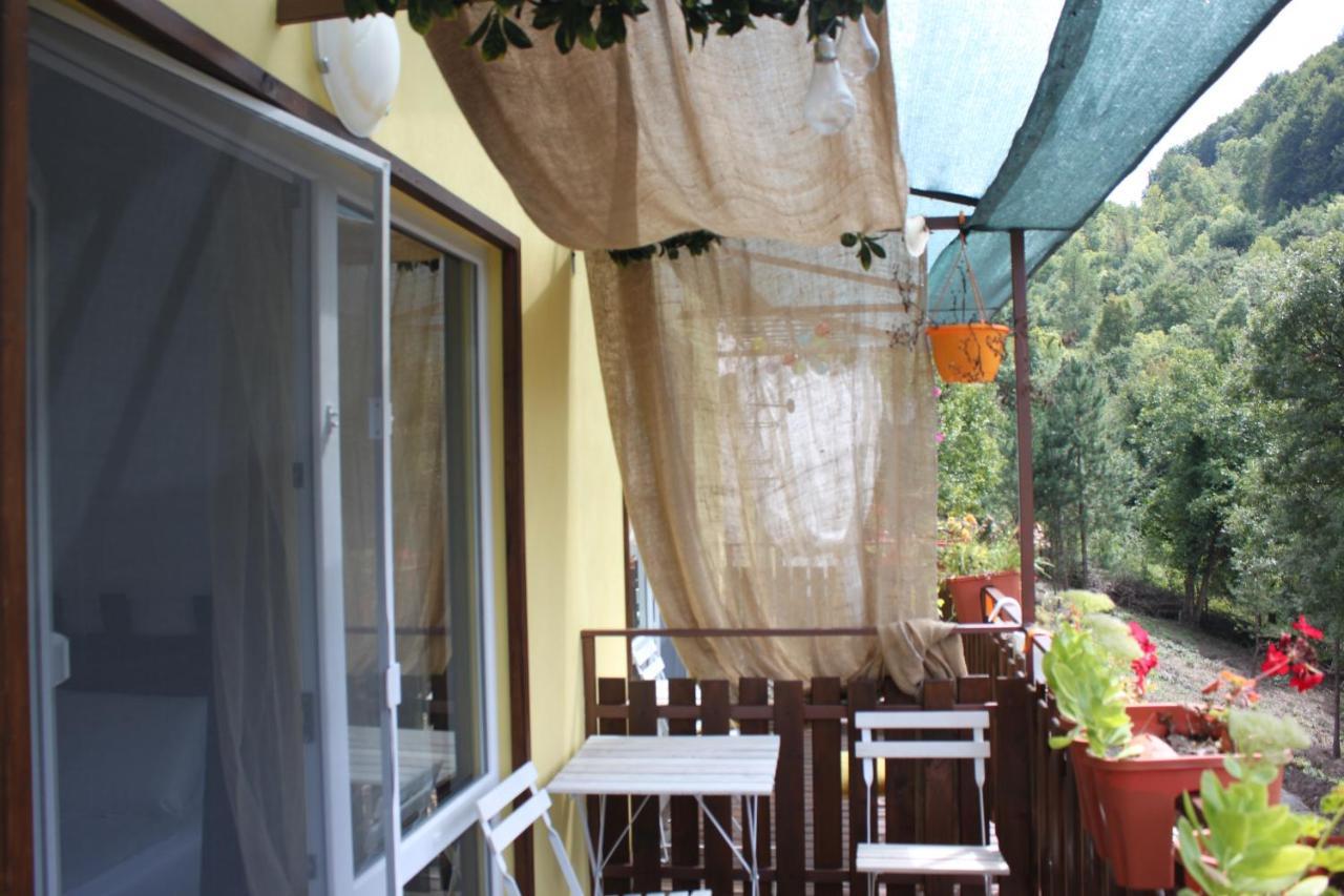 Daskalov Bungalows Chervena Lokva Exteriör bild